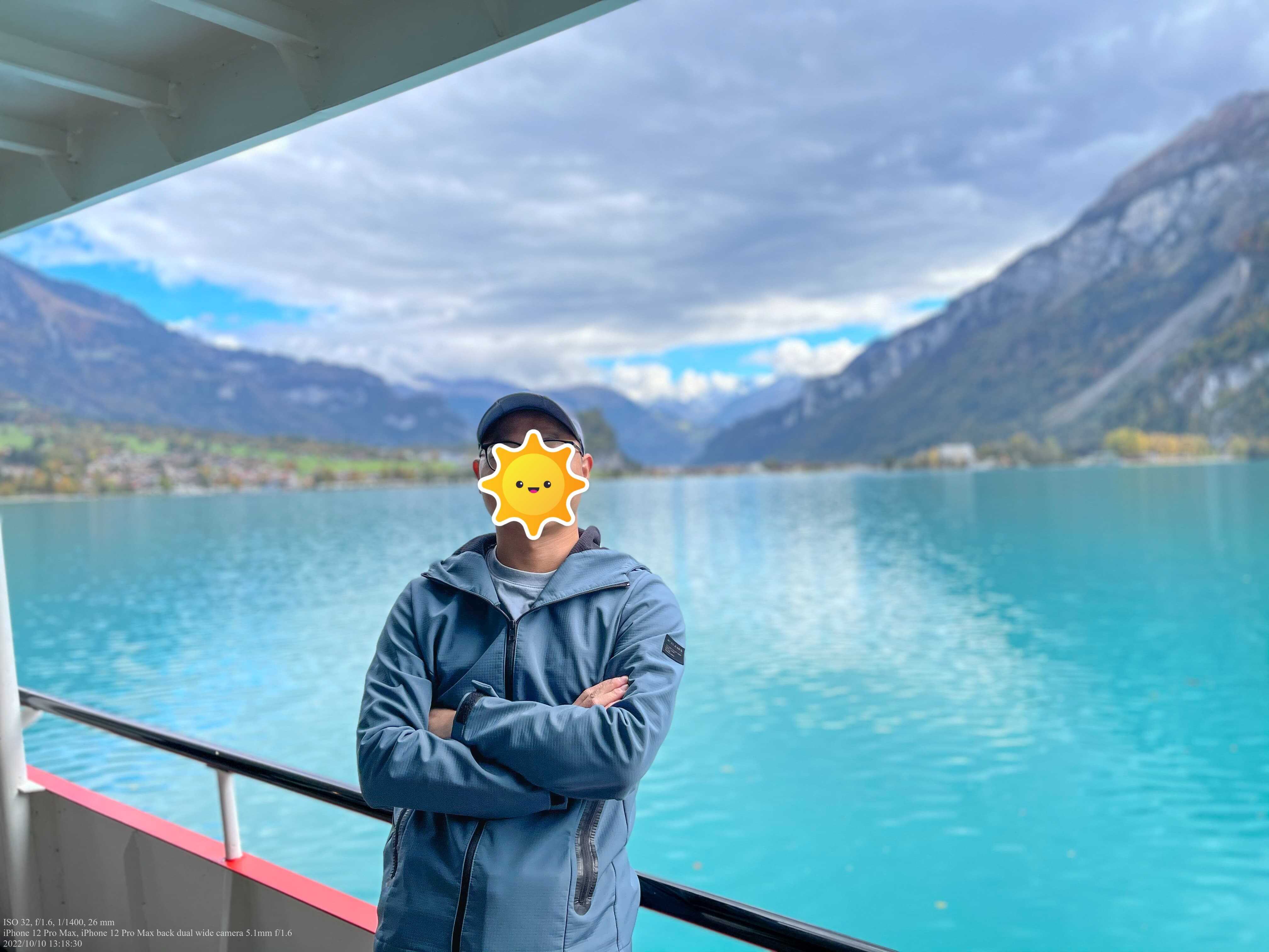 乘船游湖————from Weixia